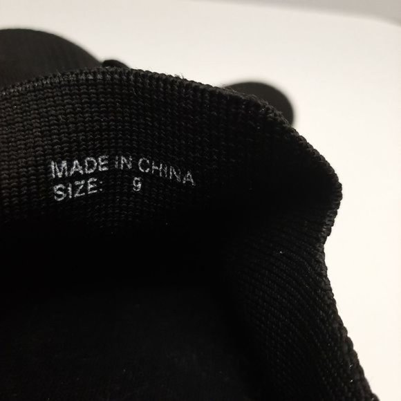 DLG Perforated Stretch Slip-on Shoes Black Sneakers Sz 9 - Picture 12 of 14